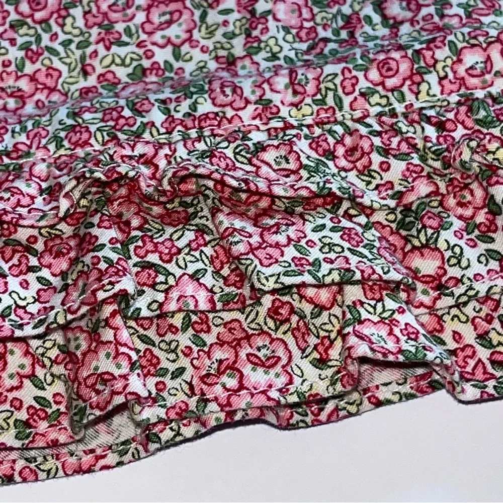 American Eagle Outfitters Size 2 Floral Pattern Skirt with Ruffle‎ Trim
